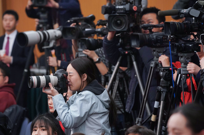 2025开奖记录号码与2025港六开奖号码,﻿全面释义、解释与落实与警惕虚假宣传,定制化方案落实_专属增强版51.224